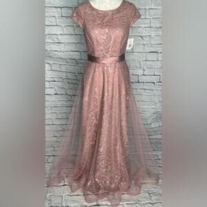 JULES AND CLEO Cap Sleeve Glitter Floral Tulle A-Line size 8
